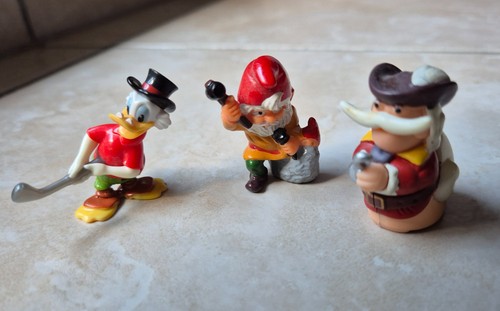 Figuren 3 verschiedene - Ü-ei,