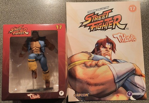 Street fighter figurine - street,